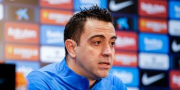 Xavi spastron skuadrën, shtatë lojtarëve iu tregohet dera e largimit