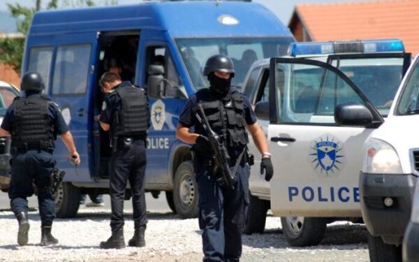 Krimet Ekonomike në aksion, njëri rast lidhet me uniformat e Policisë e tjetri me barna