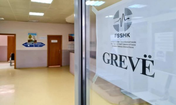 Sefaj: Greva po mbahet edhe në komunat e Vetëvendosjes