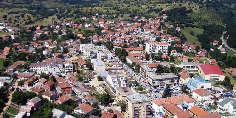 Aktivisti goran: Një organizatë ruse po shpërndan ndihma pas orës 18:00 në Dragash