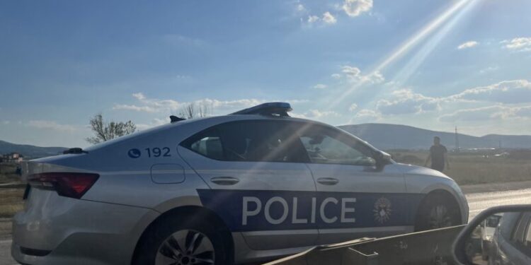 Aksident zinxhiror në Poklek të Drenasit