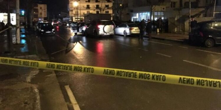 Ngjarje e rëndë, ish-dhëndri vret me armë babë e bir