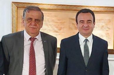 Analisti Spahiu kritikon Kurtin: Zbythja nga reciprociteti është poshtërimi i dytë i Kosovës nga një kryeministër
