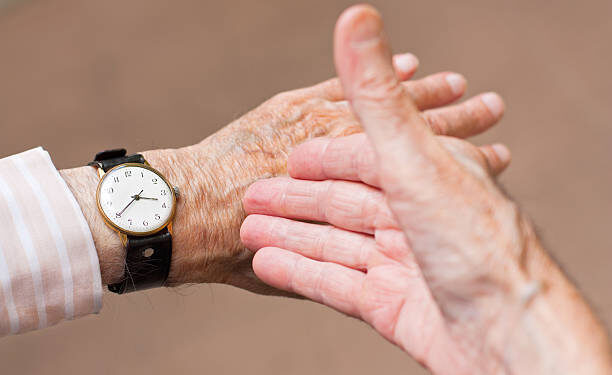 Sa orë lejohet të punohet jashtë orarit të punës në Kosovë?