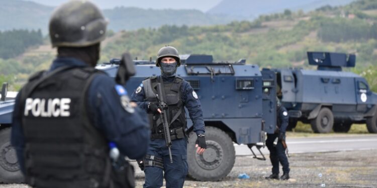 Sulmohet me armë Policia e Kosovës në Liqenin e Ujmanit
