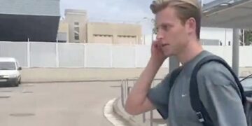 De Jong niset drejt Anglisë