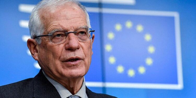 BE: Borrell i kërkoi Lajçakut ta vizitojë Kosovën dhe Serbinë, misionit i bashkohet edhe Escobari