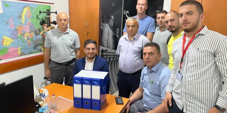 KQZ për peticionin për Trustin: Verifikuam 17 mijë e 197 nënshkrime, e informuam edhe Glauk Konjufcën