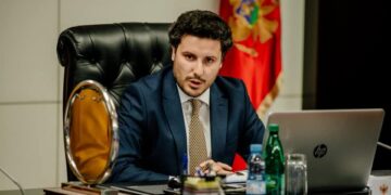 E premtja e nxehtë e Abazoviqit, a do t’i mbijetojë mocionit të mosbesimit?
