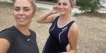 Blerta Deliu e Donika Kadaj i “marrin malet” që në mëngjes