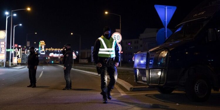 93-vjeçari nga Klina arrestohet, kërcënoi me vrasje djalin e tij dhe nipin – i gjenden armë