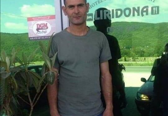 E DHIMBSHME: Ky është 39-vjeçari, Kosum Reka, nga Kaçaniku i cili humbi jetën tragjikisht duke prerë dru në mal