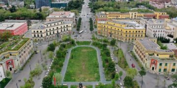 Tirana solidarizohet me Prishtinën, nesër proteston për rastin e përdhunimit të 11 vjeçares