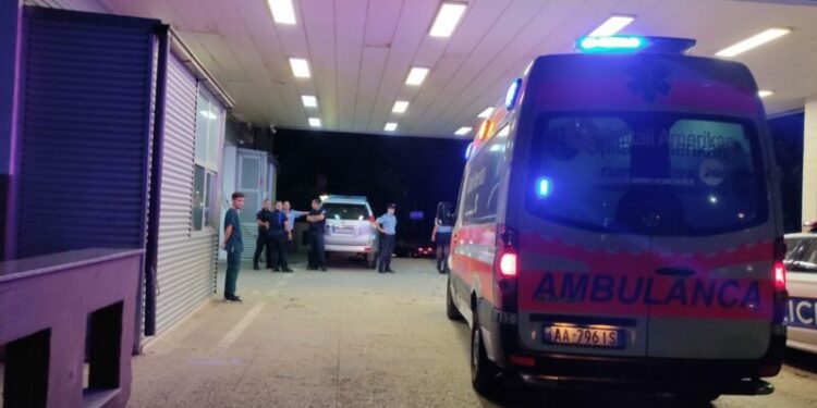 Sulmohet papritur në mes të rrugës një 57-vjeçar në Prishtinë, dërgohet me urgjencë në QKUK