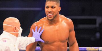 Joshua ka nokautuar 13 boksier, gjatë përgatitjeve për duelin kundër Usyk