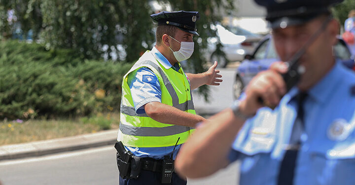 Lëndohet një punëtor i ndërtimtarisë në Rahovec, thyen unazat e boshtit kurrizor