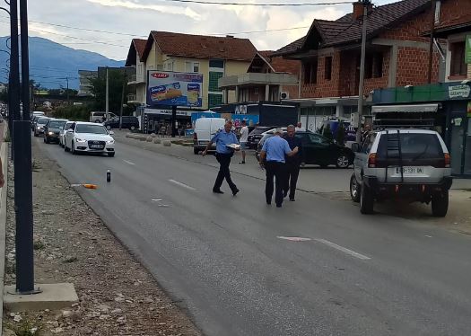 Vetura godet një vajzë në Pejë, policia jep detajet