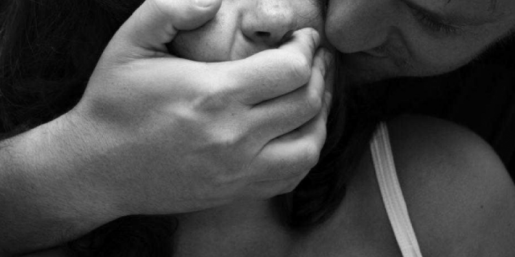 Sulmohet seksualisht një 16-vjeçare nga i dashuri i saj në Prishtinë