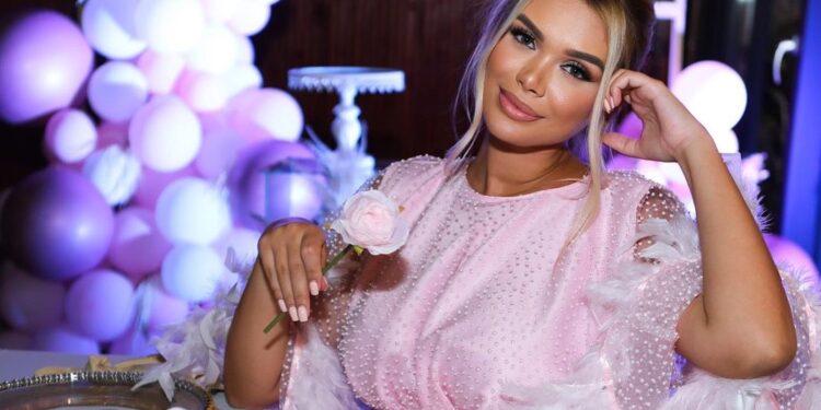 A po i frikësohet Eni syrit të keq gjatë shtatzënisë?