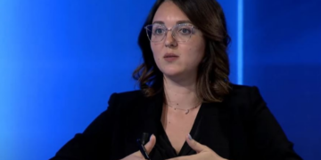 Deputetja e LVV-së e pyet publikisht Hotin për një tender milionësh