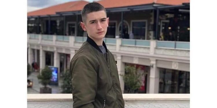 “Ka me punu me rregullu një shtëpi të madhe për familjen tem, me gëzu mamin”, fjalët prekëse të 17-vjeçarit nga Kosova që vdiq në Itali