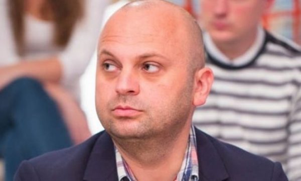 Imer Mushkolaj e quan ministër kot Rifat Latifin