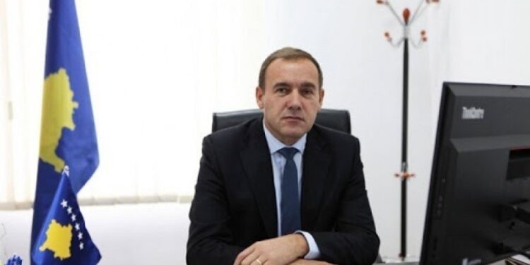Ish-diplomati tregon opsionin për nxënësit: Të ndjekin mësimet sikurse vajza e kryeministrit në Norvegji