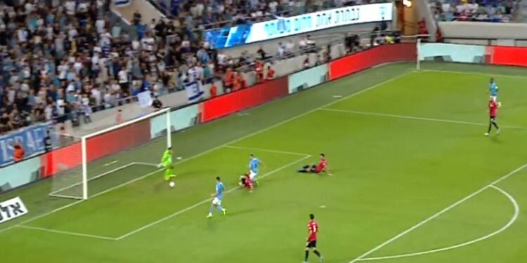 Izraeli kalon në epërsi ndaj Shqipërisë