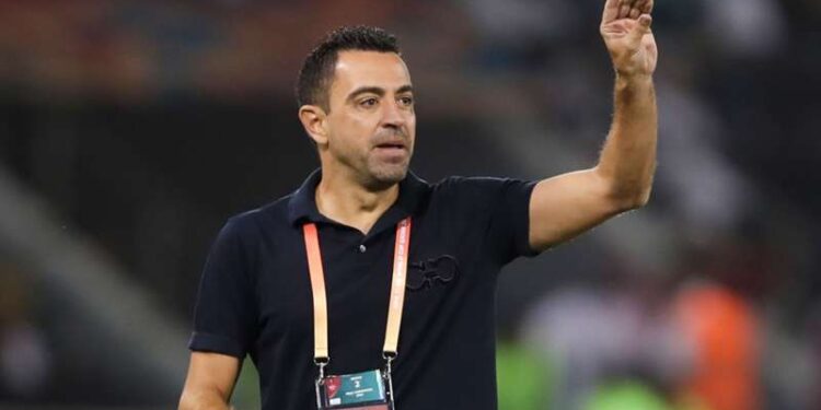 Xavi: Lewandowski është i motivuar për ndeshjen me Bayernin