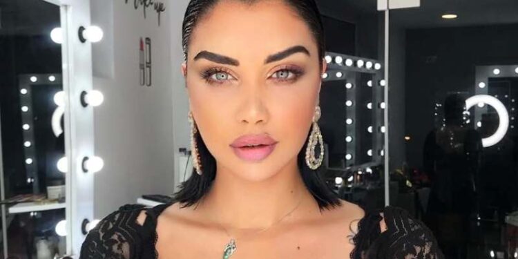 Çiljeta publikon fotografinë e rrallë, ja si dukej këngëtarja kur ishte 18 vjeç