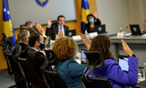 Qeveria miraton Projektligjin për masa të përkohshme të produkteve themelore në treg