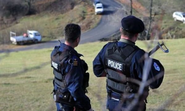 Policia e Kosovës arreston një rus në kufi, ja sa mijëra euro e dollarë iu sekuestruan
