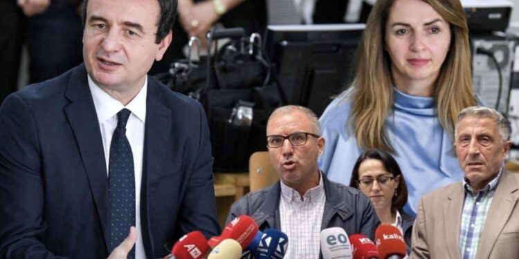 “Palë e barrikaduar”, SBASHK-u i përgjigjet Nagavcit: Nuk ofroi asgjë, përsëriti pakon e Kurtit