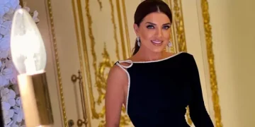 Edona Llalloshi  bën dritë në komplete të bardha