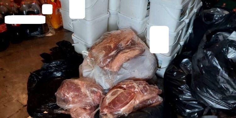Sekuestrohen rreth 1,000 kilogramë produkte ushqimore të kontrabanduara
