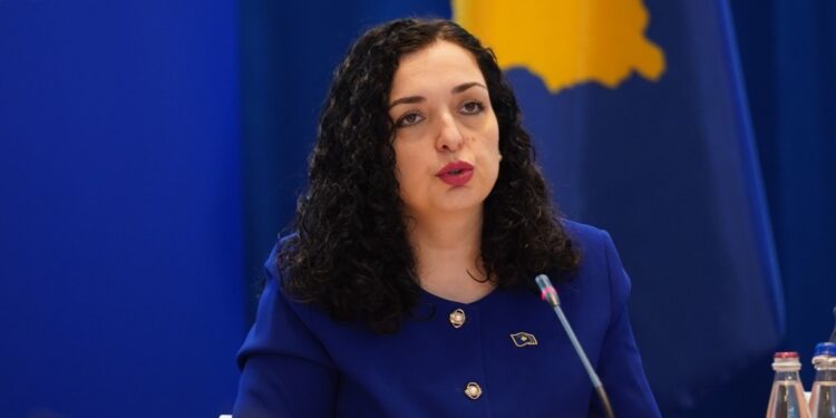 Osmani: Dëmi që i bëhet fëmijëve duke mos shkuar në banka shkollore është i pariparueshëm