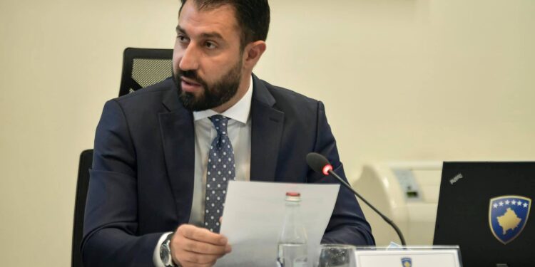 DOKUMENT/ Ministri Krasniqi së bashku me kabinetin për nëntë muaj shpenzuan më shumë se 14 mijë euro për dreka-darka e derivate