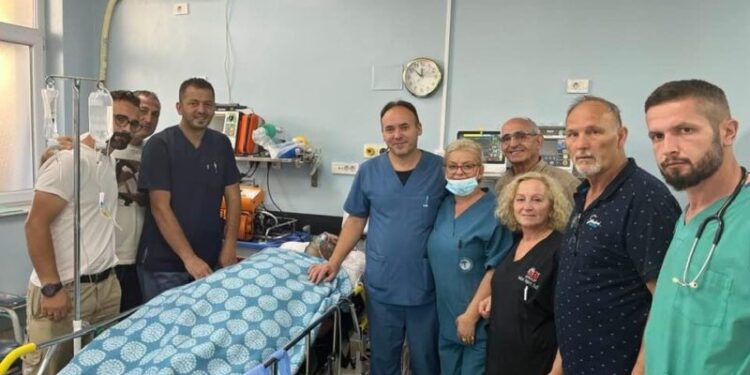 Mrekulli: Mjekët e QKUK-së rikthejnë në jetë pacientin nga vdekja klinike
