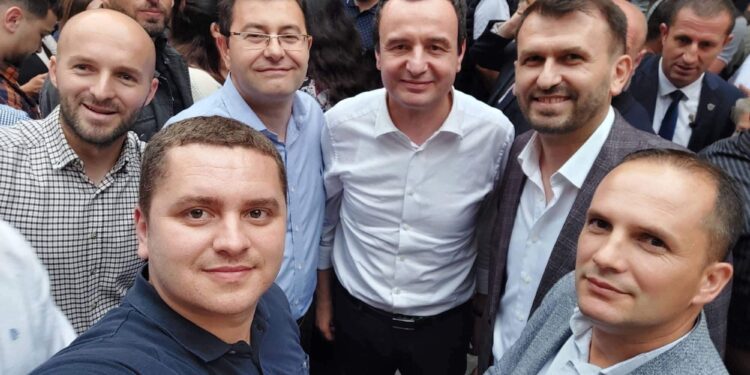 Ish-cimeri i Albin Kurtit merr drejtimin e Vetëvendosjes në Istog