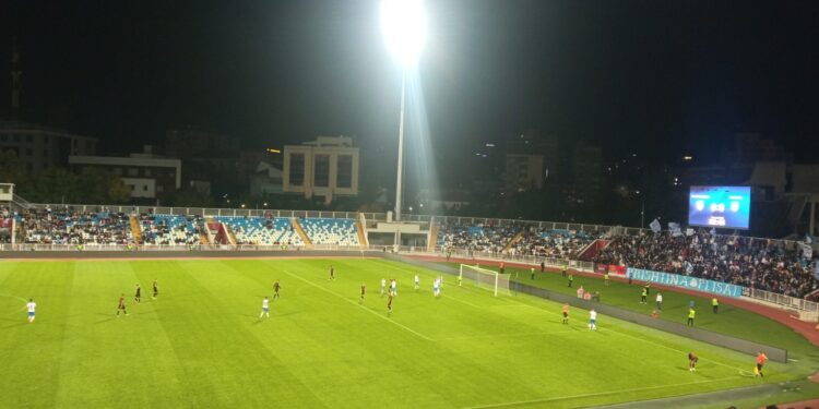 Derbi mes Prishtinës dhe Dritës në “Fadil Vokrri” mbyllet në paqe
