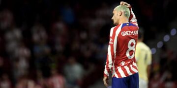 PSG e sheh Griezmann si zëvendësues të Lionel Messi