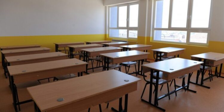 Këshilli i Prindërve në Pejë të hënën organizon marsh për fillimin e mësimit në shkolla