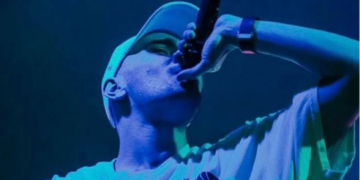 Buta iu rikthehet koncerteve pas një pauze të gjatë për shkak të rastit tragjik në Ferizaj