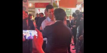 Dritan Abazovic ‘shkrihet’ në takimin me Novak Djokovic, tenistin që bën fushatë të egër ndaj pavarësisë së Kosovës