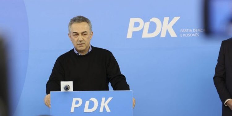 Zëdhënësi i PDK-së i reagon Kurtit pas deklaratës për luftë: Formulë e diktatorëve dhe autokratëve për t’i minimizuar problemet që prodhojnë me keq-qeverisje