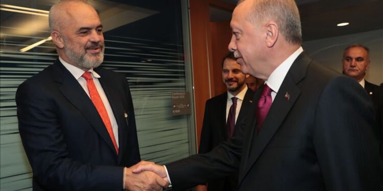 E konfirmon Edi Rama: Edhe Shqipëria do të marr dronët Bayraktar