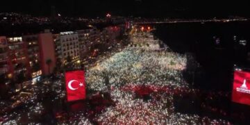 Koncerti i këngëtarit të njohur hyn në histori si një ndër 5 koncertet më të ndjekura në botë