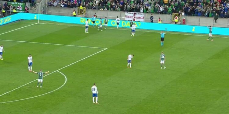 Fund i hidhur për Kosovën, Irlanda e Veriut shënon fitore me përmbysje (VIDEO)