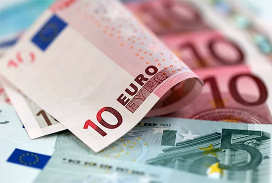 Edhe një tjetër mërgimtar, i gatshëm t’ua jap nga 100 euro mësuesve