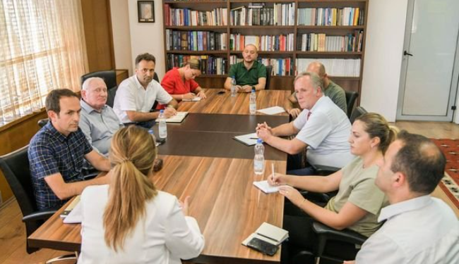 Këshilli i prindërve vjen me paralajmërim nëse nuk arrihet marrëveshje mes SBASHK-ut dhe Qeverisë deri më 1 tetor